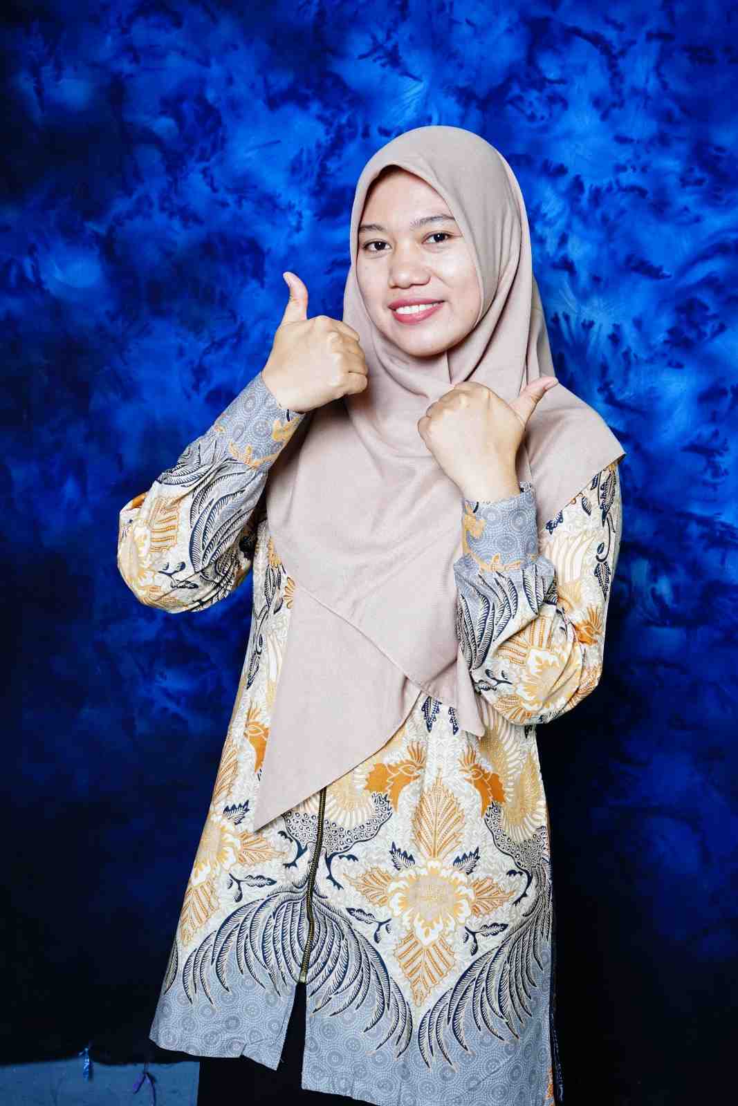 Nama Guru 2