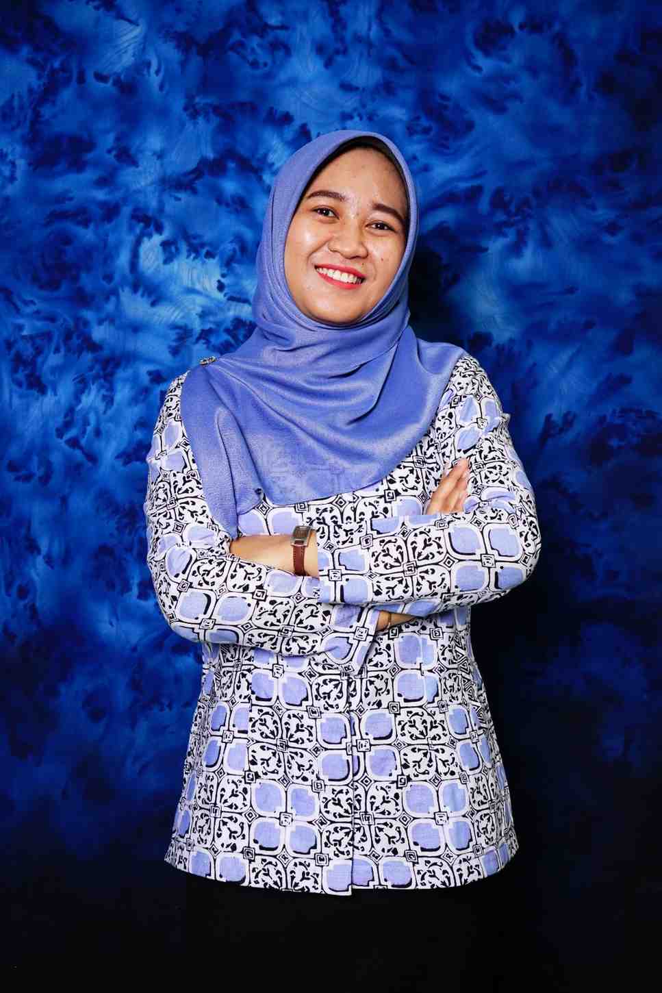 Nama Guru 3