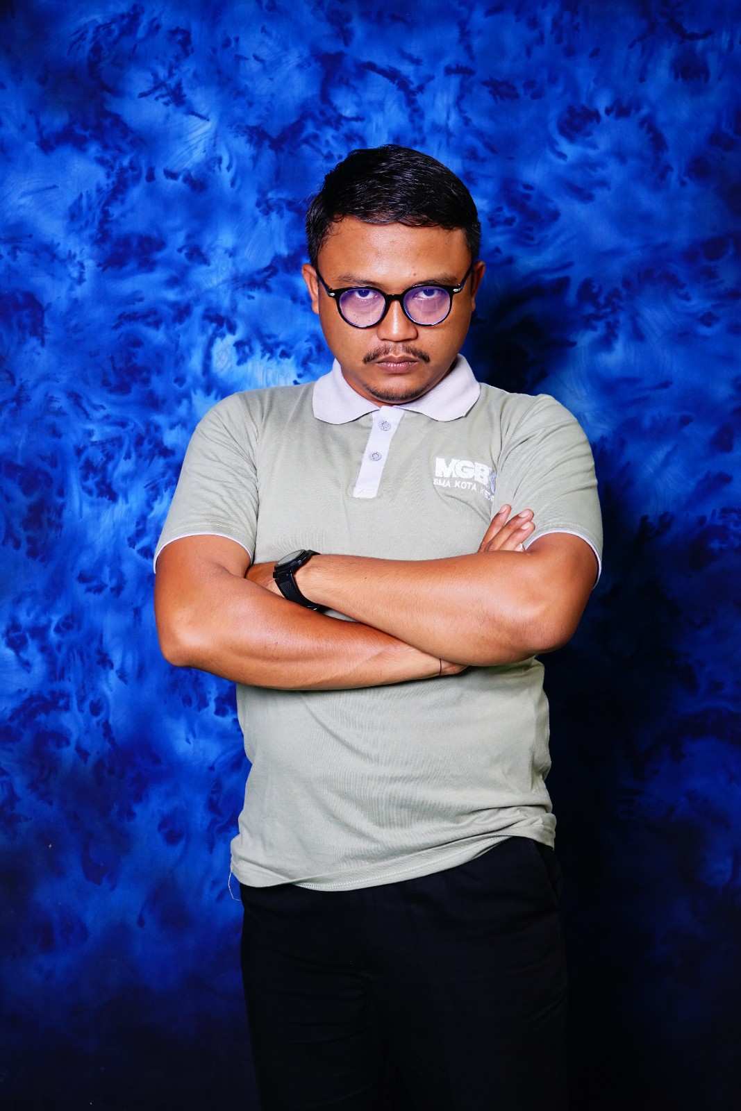 Nama Guru 2