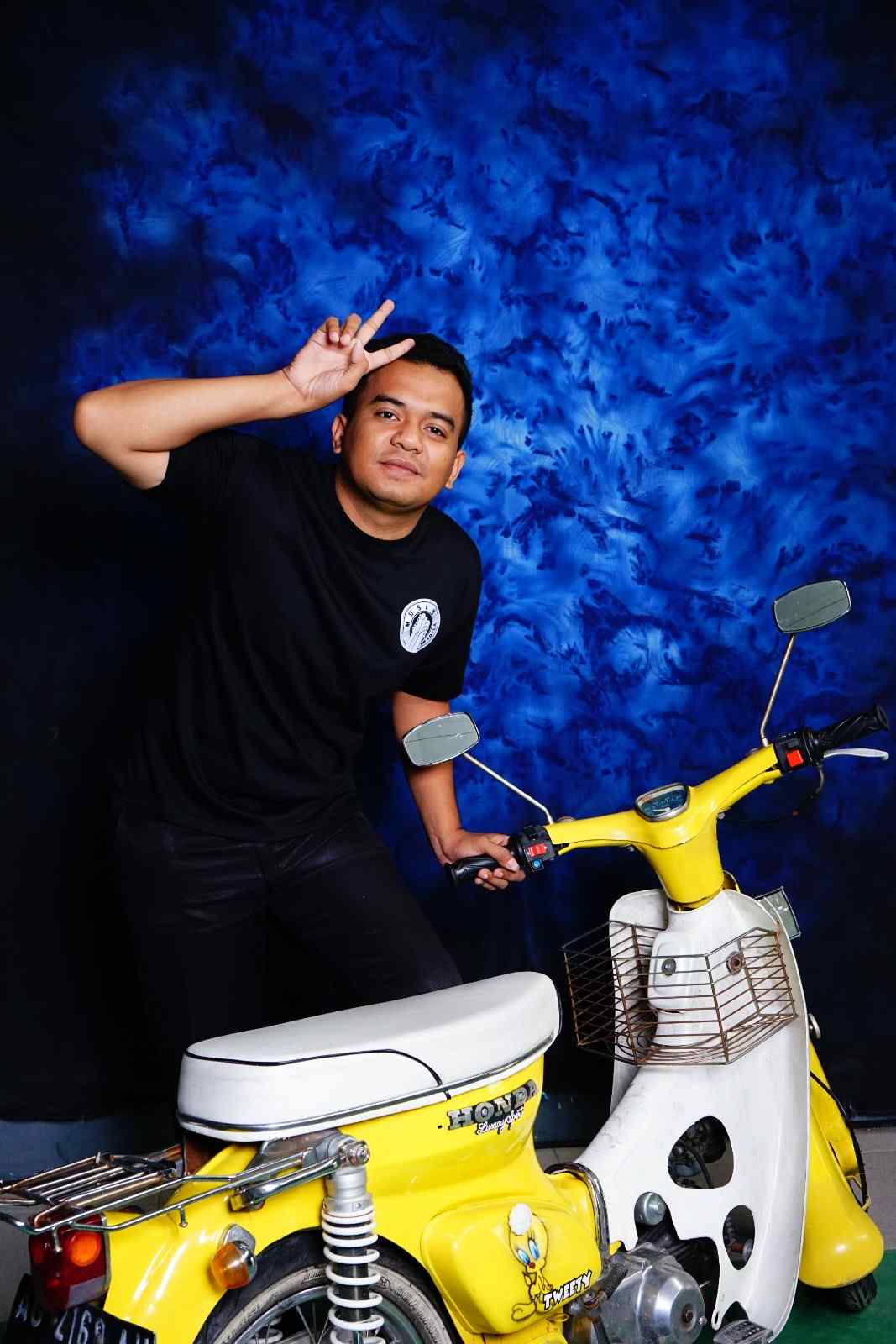 Nama Guru 3