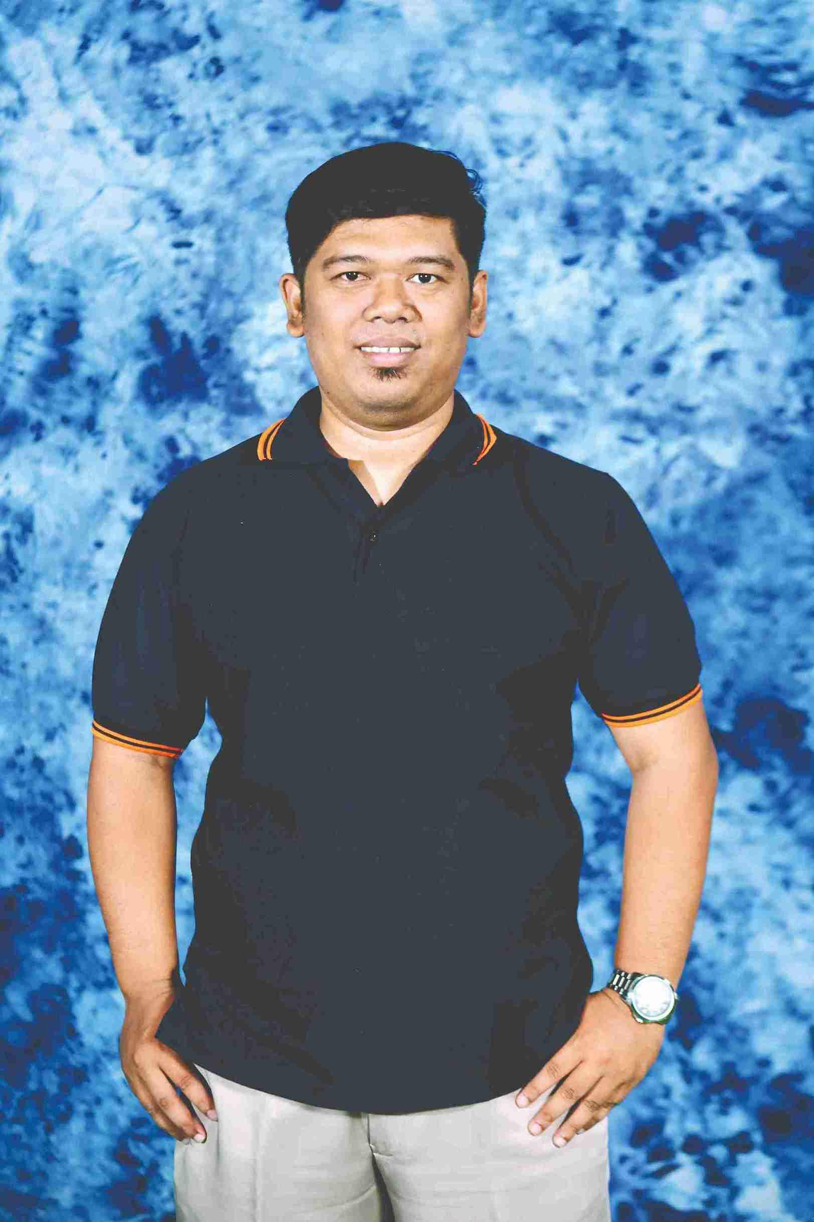 Nama Guru 2