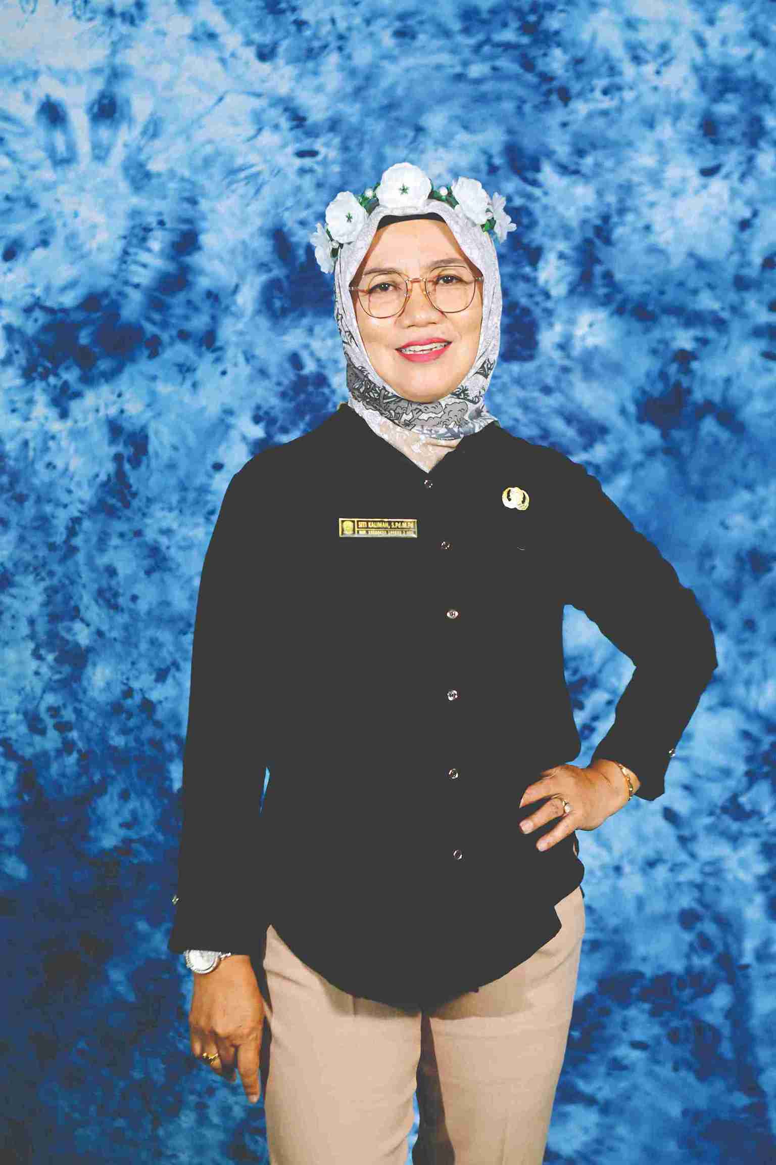 Nama Guru 3